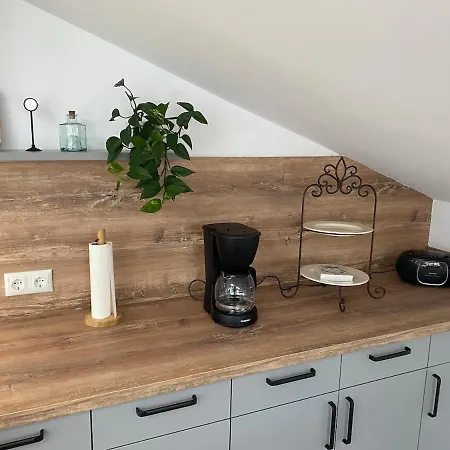 Apartment Alte Post Fuer Bis Zu 6 Personen Redefin