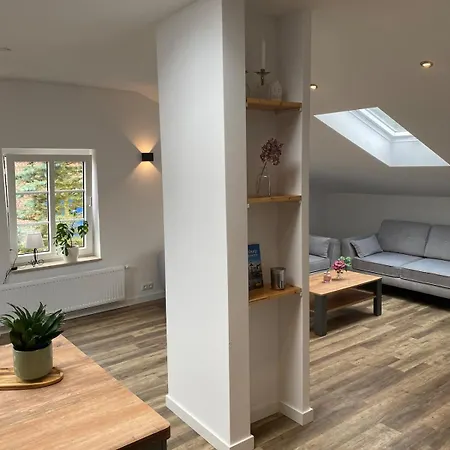 Apartment Alte Post Fuer Bis Zu 6 Personen Redefin